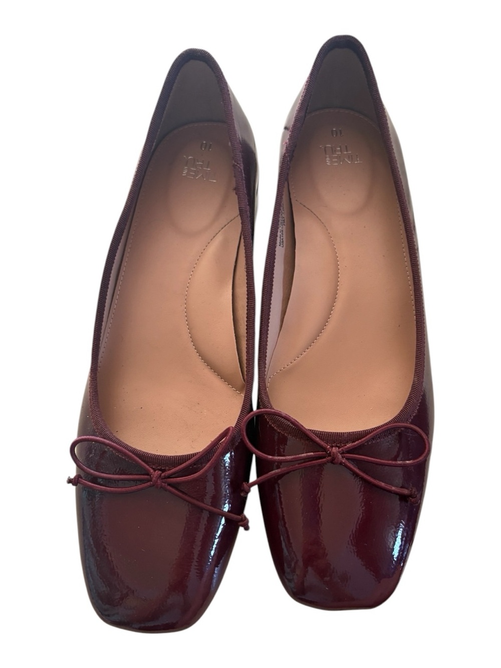 Time and Tru Burgundy Patent Ballet Flats with Bow Trim